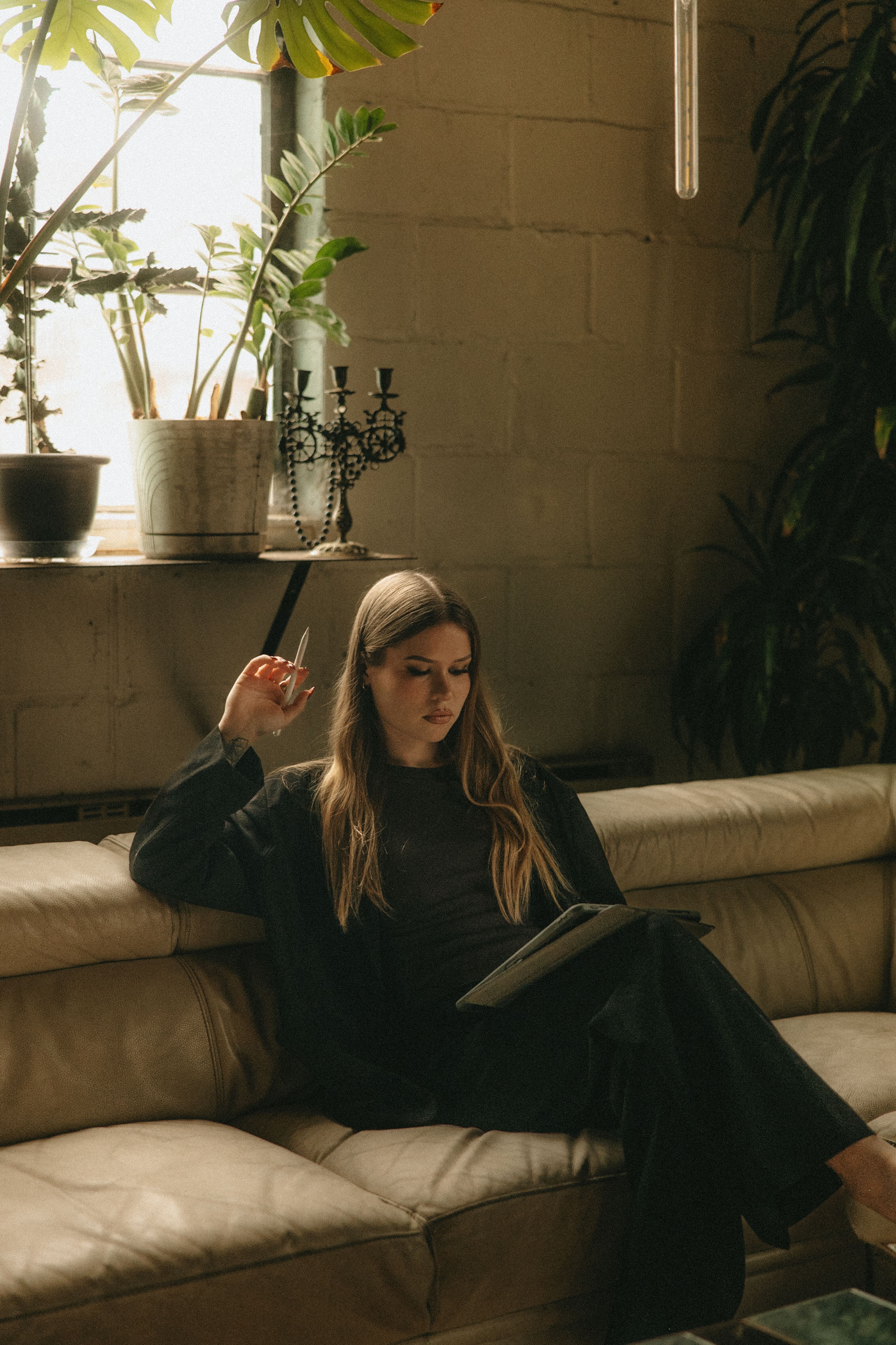 Nastya - Fine Line Tattoo Artist